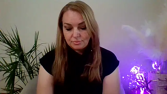 Eshavira online show from 09/14/25, 01:38