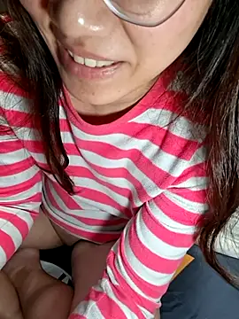 hihiakiko online show from 02/11/26, 02:55