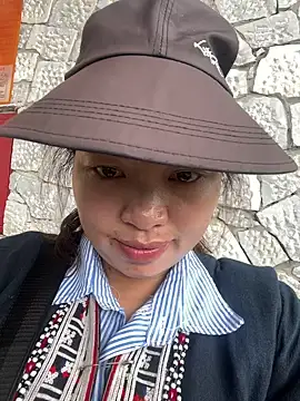 Nhung584 online show from 09/18/25, 05:42