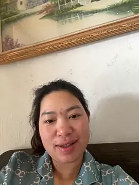 Nhung584 online show from 10/12/25, 12:09