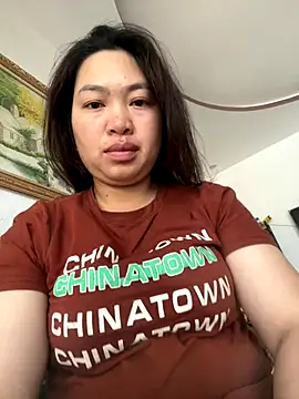 Nhung584 online show from 11/05/25, 01:27