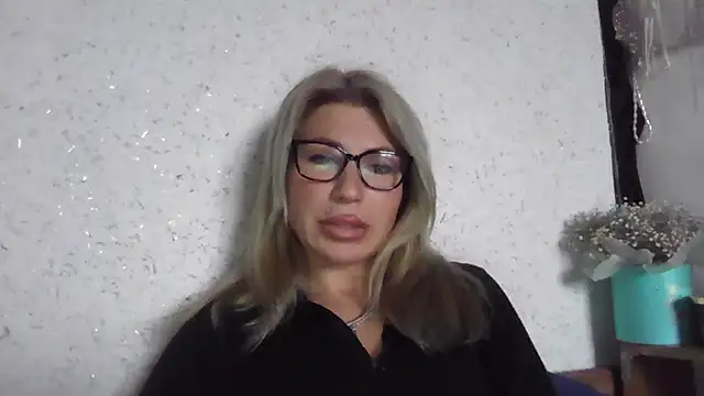 fox red lady7 online show from 01/18/26, 11:25