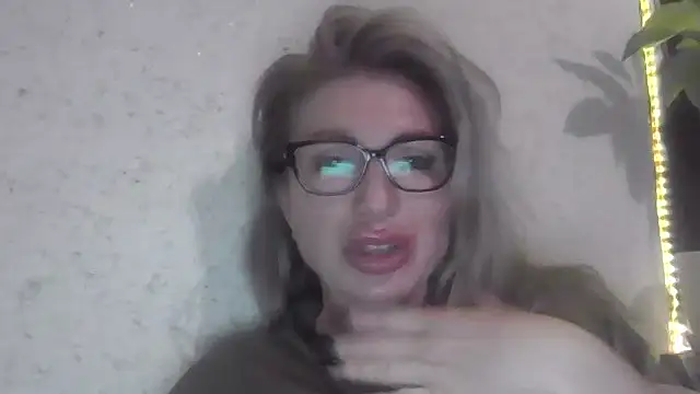 fox red lady7 online show from 03/31/26, 08:20