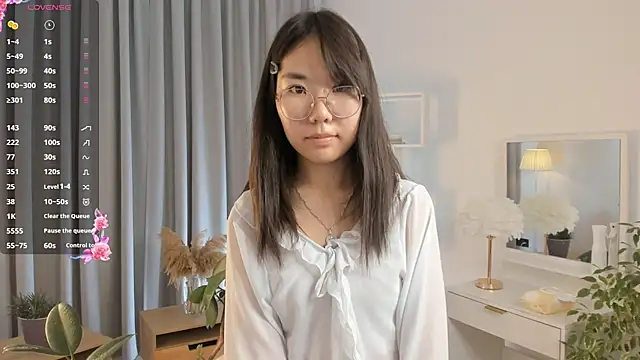 UdelaDodson online show from 09/13/25, 03:12