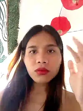 zoeytransph online show from 12/19/25, 08:21