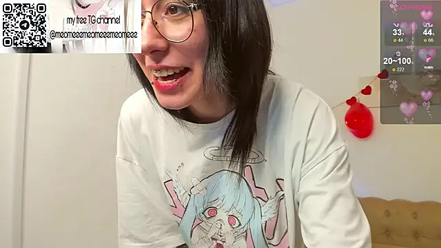 meomeee online show from 02/15/26, 04:20