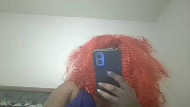 Snapshot of techprincessxx chatting on 09/18/25, 10:23 techprincessxx online show from 09/18/25, 10:23