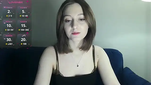 white liillyy online show from 03/05/26, 09:22