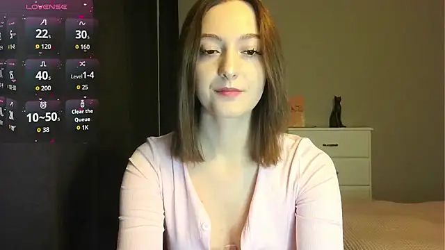 white liillyy online show from 03/20/26, 10:25