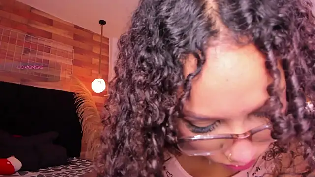 Emily brown04 online show from 09/23/25, 12:08