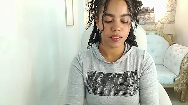 Snapshot of candyhot_tk chatting on 11/29/25, 03:20 candyhot tk online show from 11/29/25, 03:20