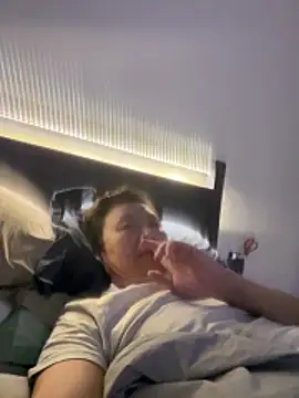 tashaninlife online show from 12/18/25, 04:18