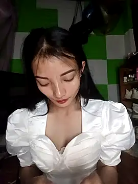 tdtd98 online show from 10/15/25, 03:45