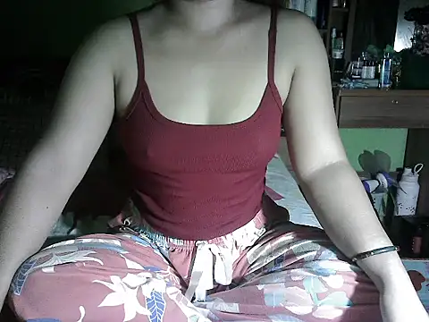 Snapshot of BigClit_Ayana chatting on 11/08/25, 09:35 BigClit Ayana online show from 11/08/25, 09:35