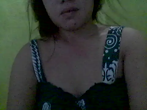 Snapshot of BigClit_Ayana chatting on 11/15/25, 10:59 BigClit Ayana online show from 11/15/25, 10:59