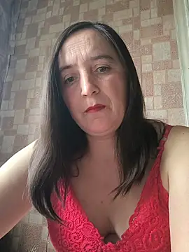 EvelinCutex online show from 10/13/25, 12:16