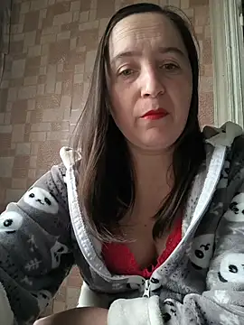 EvelinCutex online show from 02/18/26, 08:54