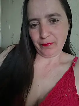 Snapshot of EvelinCutex chatting on 05/09/26, 06:07 EvelinCutex online show from 05/09/26, 06:07