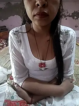 Paakhi-Singh online show from 12/19/25, 04:08