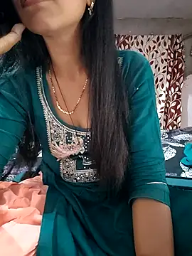 Paakhi-Singh online show from 04/24/26, 08:06