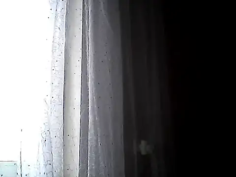 Snapshot of Littlecatme chatting on 06/25/26, 07:02 Littlecatme online show from 06/25/26, 07:02
