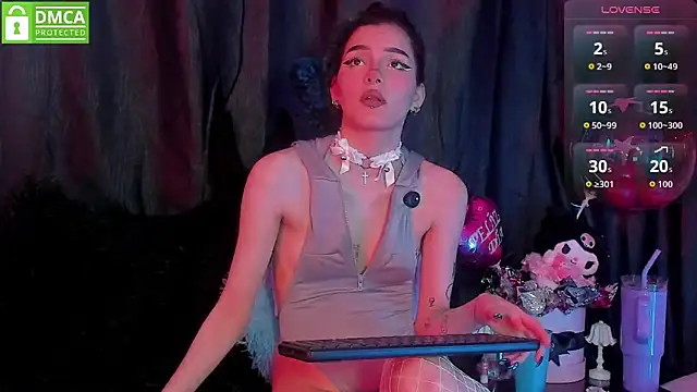 Bluedarkelf888 online show from 10/03/25, 10:29