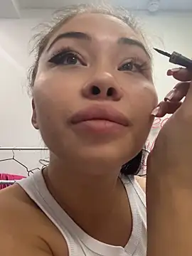 Mia stepMOM online show from 09/22/25, 06:26