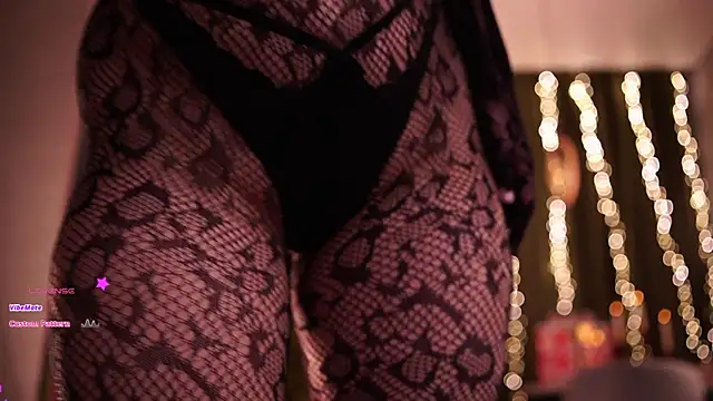 MaryHols online show from 12/21/25, 04:47