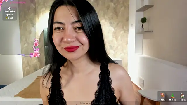 Saya Amaretto1 online show from 12/19/25, 08:27