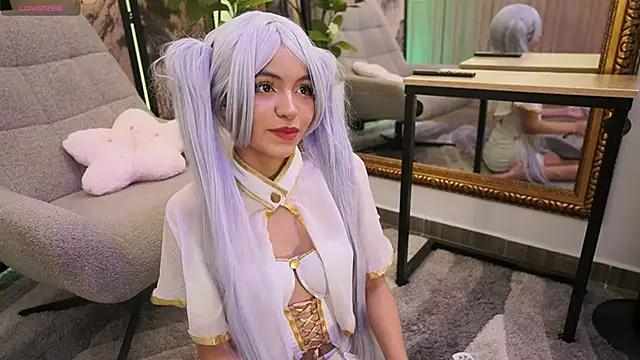 NamiKimura online show from 10/18/25, 05:14