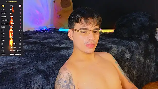 maicoll coleman online show from 09/26/25, 05:44