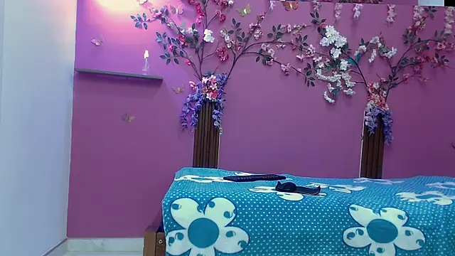 skinnybarbie022 online show from 10/03/25, 01:02