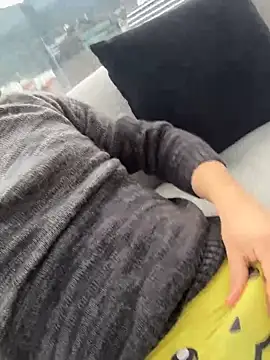 Kurtxxx22 online show from 12/20/25, 01:07