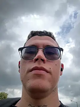 Kurtxxx22 online show from 03/16/26, 08:24