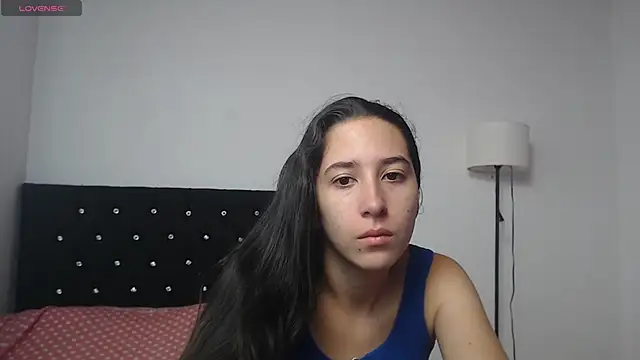 lilacream online show from 09/12/25, 02:39