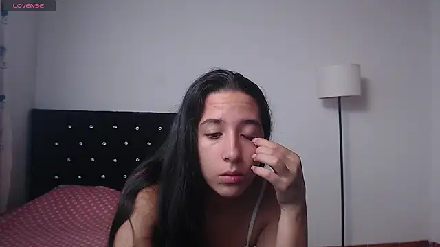 lilacream online show from 09/25/25, 02:54