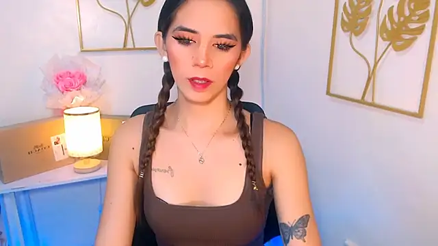 Snapshot of xPrecuioseChesca chatting on 09/30/25, 12:15 xPrecuioseChesca online show from 09/30/25, 12:15