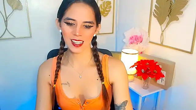 Snapshot of xPrecuioseChesca chatting on 10/16/25, 12:44 xPrecuioseChesca online show from 10/16/25, 12:44