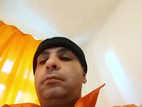 Snapshot of SmokedAlloy2 chatting on 01/18/26, 11:47 SmokedAlloy2 online show from 01/18/26, 11:47