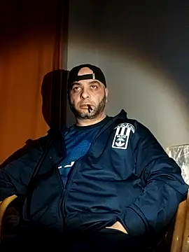 Snapshot of SmokedAlloy2 chatting on 02/09/26, 10:36 SmokedAlloy2 online show from 02/09/26, 10:36