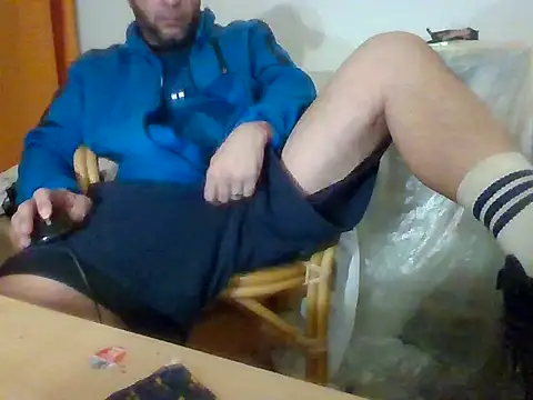 Snapshot of SmokedAlloy2 chatting on 02/11/26, 08:47 SmokedAlloy2 online show from 02/11/26, 08:47