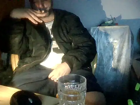 Snapshot of SmokedAlloy2 chatting on 02/14/26, 01:35 SmokedAlloy2 online show from 02/14/26, 01:35