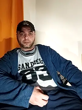 Snapshot of SmokedAlloy2 chatting on 02/20/26, 09:59 SmokedAlloy2 online show from 02/20/26, 09:59