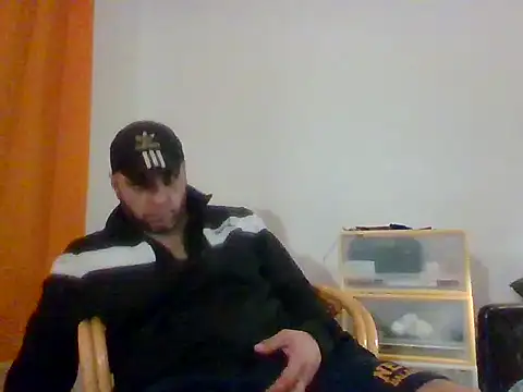 Snapshot of SmokedAlloy2 chatting on 02/27/26, 05:35 SmokedAlloy2 online show from 02/27/26, 05:35