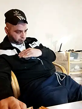 Snapshot of SmokedAlloy2 chatting on 03/02/26, 11:22 SmokedAlloy2 online show from 03/02/26, 11:22