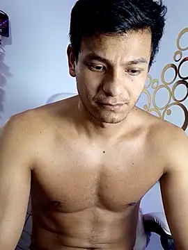 Snapshot of Valois2025 chatting on 10/15/25, 11:54 Valois2025 online show from 10/15/25, 11:54