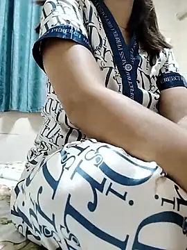 KateLyn08 online show from 01/11/26, 12:59