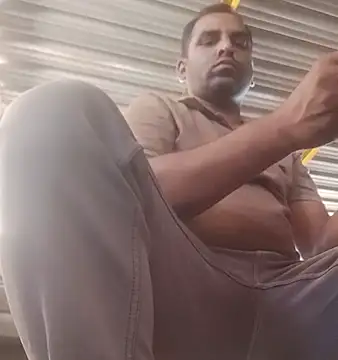 Snapshot of ramesh65 chatting on 02/15/26, 08:02 ramesh65 online show from 02/15/26, 08:02