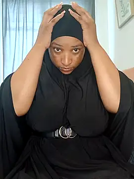 Sweetbxxx24 online show from 03/03/26, 10:21