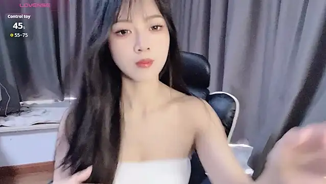 Snapshot of Cicicici-cc chatting on 03/23/26, 04:27 Cicicici-cc online show from 03/23/26, 04:27